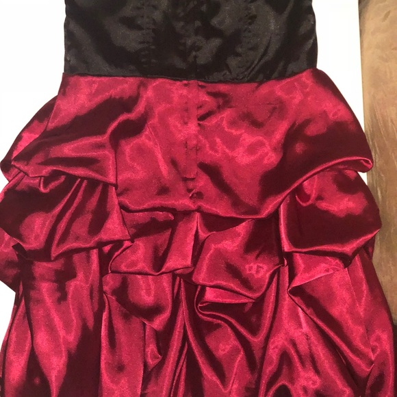 Satin Ruffled Dress - Picture 3 of 4